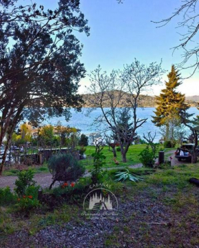 Cabaña Arrayan en el bosque con salida al lago